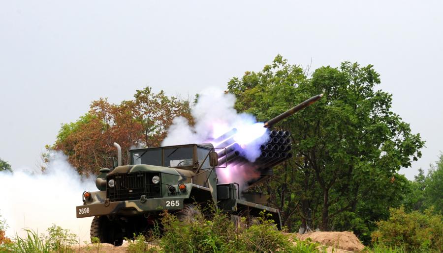  Asia KM500 with MLRS K136 Kooryong 1982 года  (фото 2 из 4)